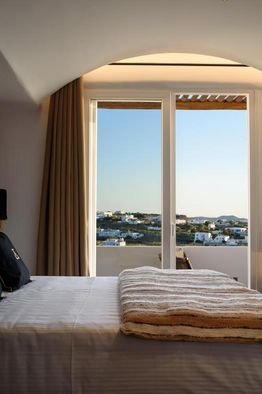 Vrachos Suites Mykonos room 5